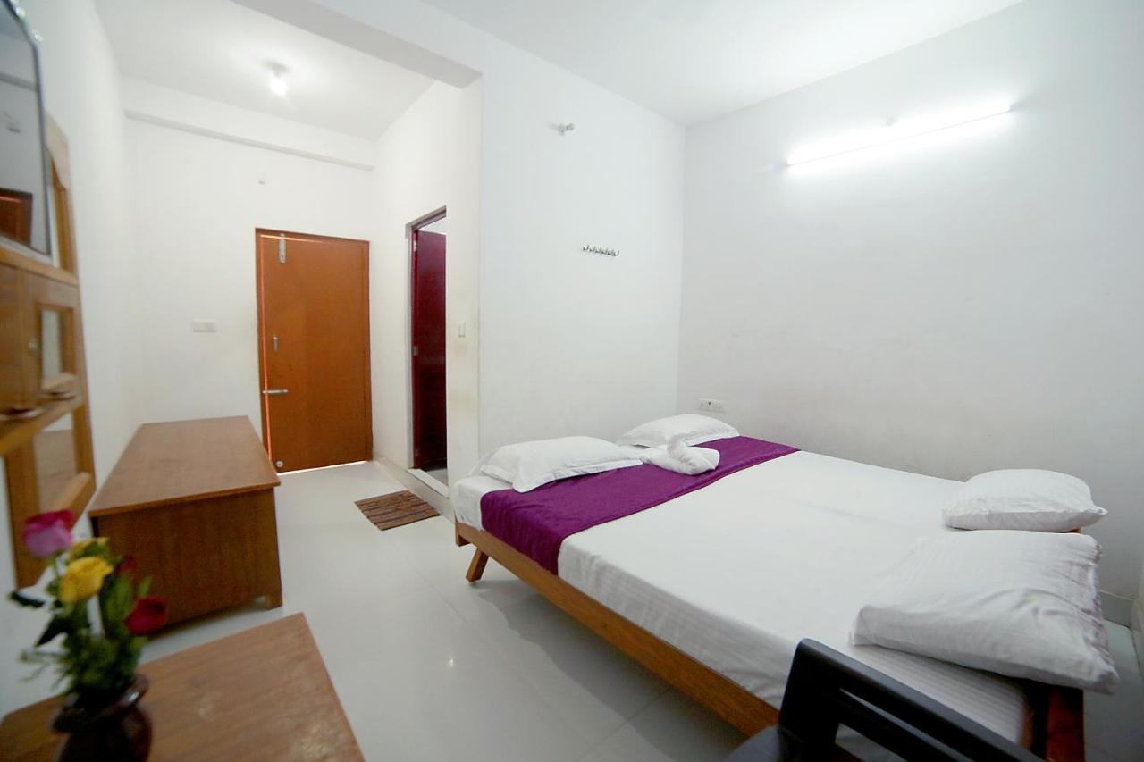 Nandika Residency Hotel Mahabalipuram Bagian luar foto